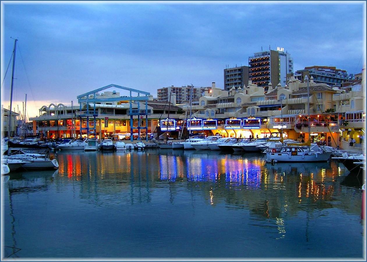 Marina Apartment Benalmádena Exteriör bild